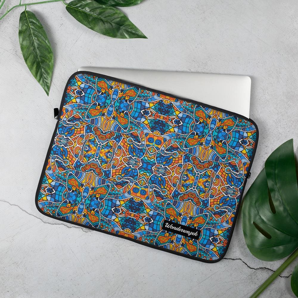Laptophülle • Blankas Blumen – Variation 1, blau, gelb, orange - Wonderwazek