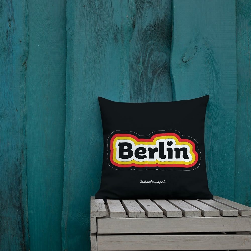 Kissen • Berlin – gold, rot, schwarz - Wonderwazek