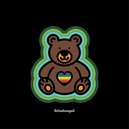 Kissen • Diversität 🌈 Teddy mit Herz – Regenbogen, grün, schwarz - Wonderwazek